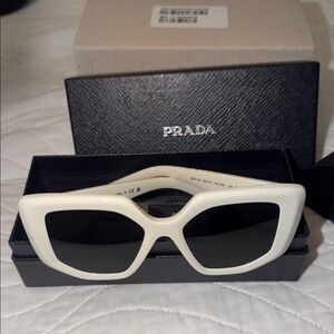 PRADA White Cat-Eye Sunglasses with Black Lenses